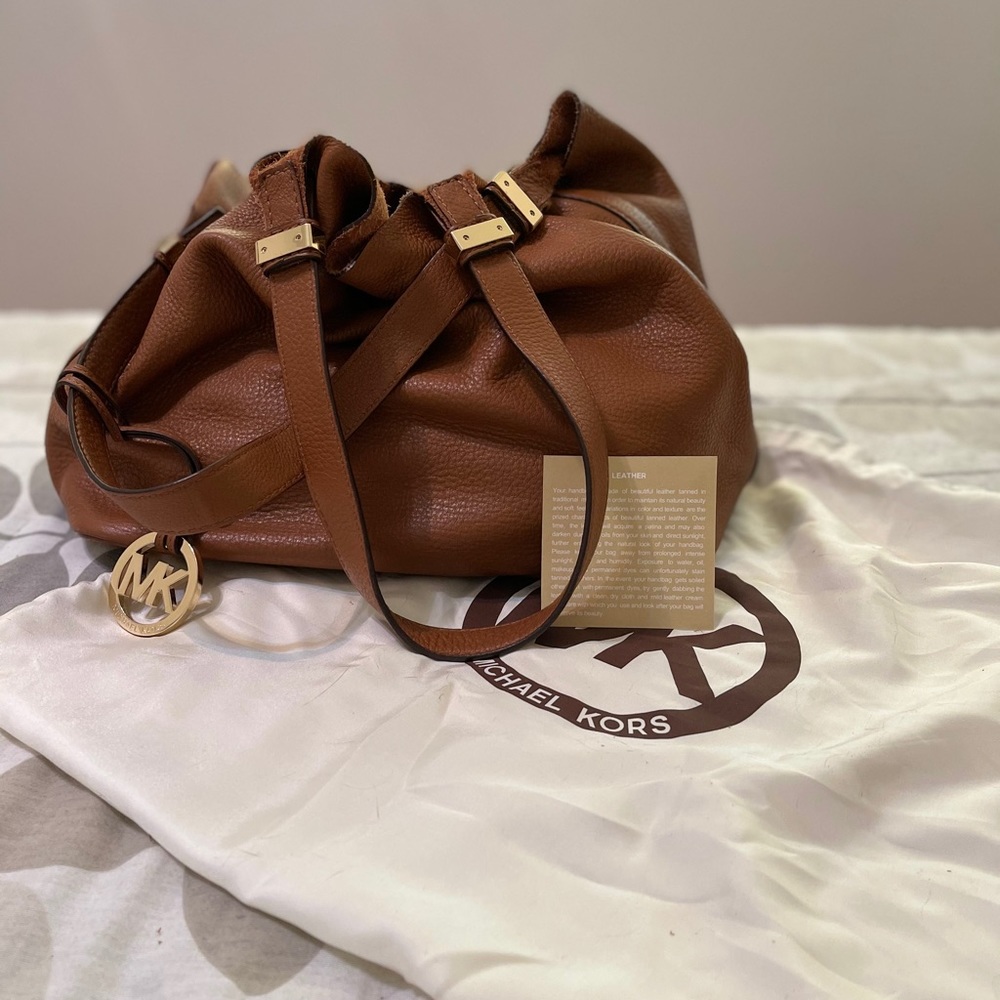 NWOT Michael Kors Revisable Grab Bag